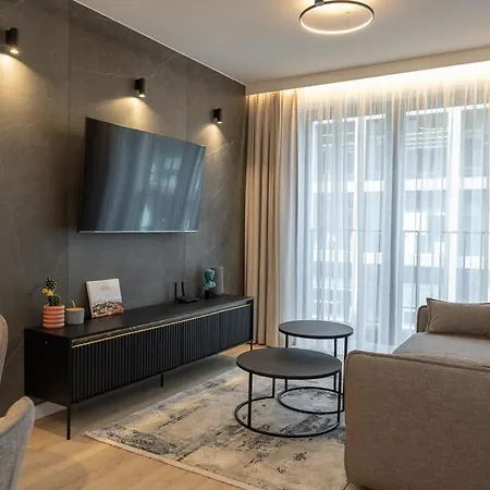 Easy Rent- The Wieniawski, Centrum, Free Parking Apartment